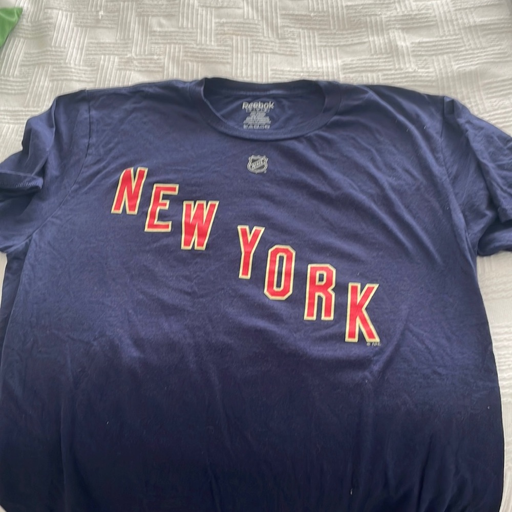 NYR t shirt
